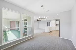 5005 Georgi Ln, Houston, TX 77092 - Photo 9