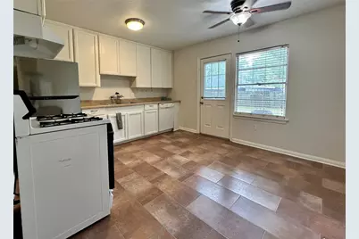 1107 Callahan Avenue, Conroe, TX 77301 - Photo 7