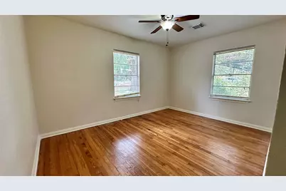 1107 Callahan Avenue, Conroe, TX 77301 - Photo 17