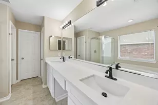 12030 Parkers Hideaway Dr, Houston, TX 77089 - Photo 11