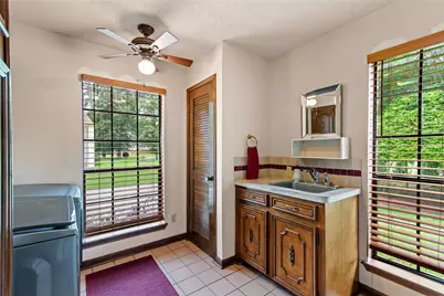 319 S Rivershire Drive, Conroe, TX 77304 - Photo 13