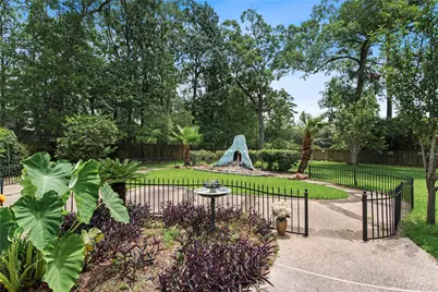 319 S Rivershire Drive, Conroe, TX 77304 - Photo 43