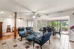 319 S Rivershire Dr, Conroe, TX 77304 - Photo 17