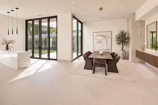 5403 Meadow Lake Ln, Houston, TX 77056 - Photo 13