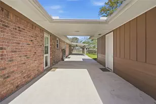 4215 County Rd 182, Alvin, TX 77511 - Photo 35