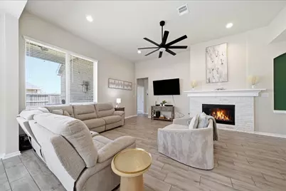 30302 Iris Circle Court, Brookshire, TX 77423 - Photo 9