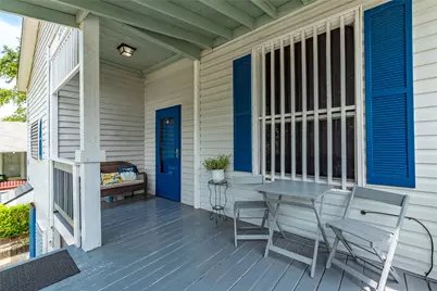 2809 Bernardo De Galvez Avenue, Galveston, TX 77550 - Photo 1