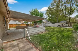 11303 Riderwood Dr, Houston, TX 77099 - Photo 17