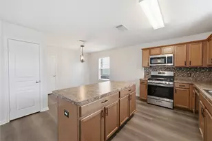 10223 Dawson Hill Lane, Houston, TX 77044 - Photo 13