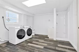 336 Ling St, Bayou Vista, TX 77563 - Photo 7