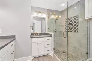 336 Ling St, Bayou Vista, TX 77563 - Photo 17