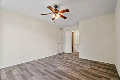6633 W Airport Boulevard #916, Houston, TX 77035 - Photo 21