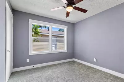 5711 Doulton Drive, Houston, TX 77033 - Photo 9