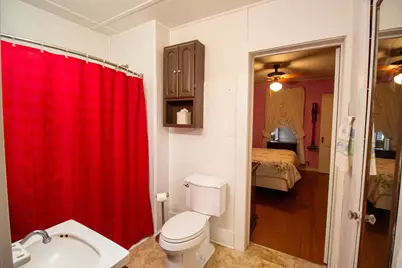 1406 S Austin Street, Brenham, TX 77833 - Photo 11