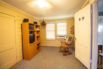 1406 S Austin Street, Brenham, TX 77833 - Photo 17