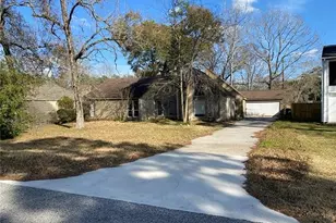 1502 Chestnut Ridge Rd, Houston, TX 77339 - Photo 5