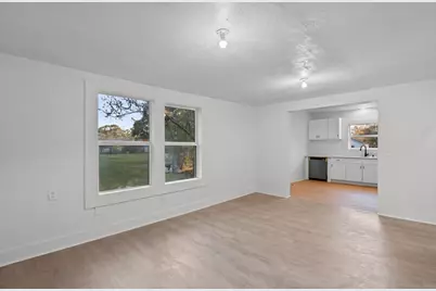 2027 Scott Street, La Marque, TX 77568 - Photo 11