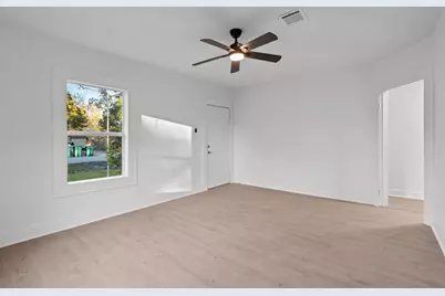 2027 Scott Street, La Marque, TX 77568 - Photo 15
