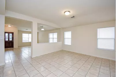 15502 Hensen Creek Drive, Houston, TX 77086 - Photo 9