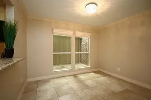 5228 Woodlawn Pl, Bellaire, TX 77401 - Photo 15