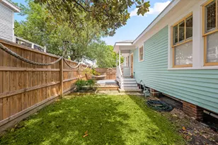 4928 Avenue R, Galveston, TX 77551 - Photo 23