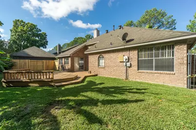 1110 Mabry Mill Road, Houston, TX 77062 - Photo 23