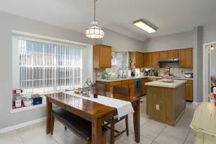 1110 Mabry Mill Rd, Houston, TX 77062 - Photo 17