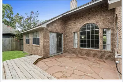 1110 Mabry Mill Road, Houston, TX 77062 - Photo 9