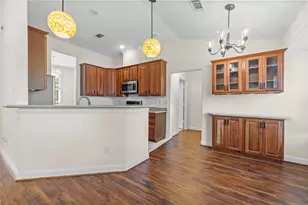 7214 Deep Forest Dr, Houston, TX 77088 - Photo 15
