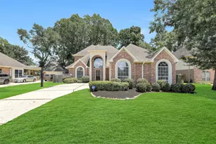 14906 Windsor Manor, Houston, TX 77069 - Photo 1