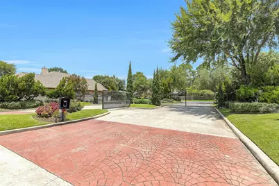 14906 Windsor Manor, Houston, TX 77069 - Photo 31