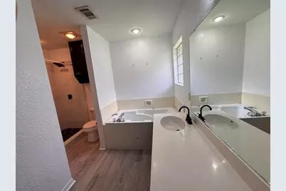 211 S 5th 1/2 Street, Nederland, TX 77627 - Photo 13