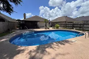 211 S 5th 1/2 St, Nederland, TX 77627 - Photo 1