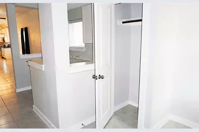 2714 Bernadino Drive, Texas City, TX 77568 - Photo 5