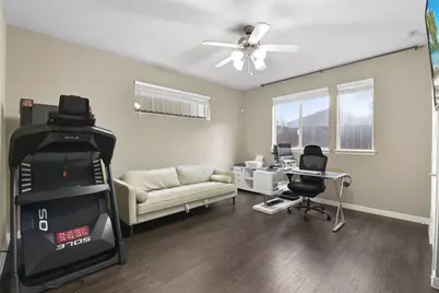 241 Lenox Street, Houston, TX 77011 - Photo 7