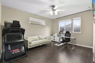 241 Lenox St, Houston, TX 77011 - Photo 7