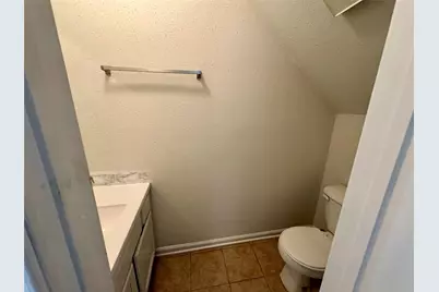 5810 Twisted Pine Court #C, Houston, TX 77039 - Photo 11