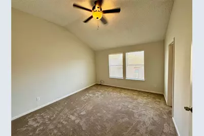 5810 Twisted Pine Court #C, Houston, TX 77039 - Photo 17