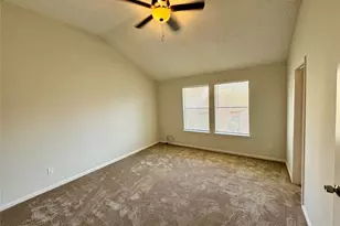 5810 Twisted Pine Ct, Houston, TX 77039 - Photo 17