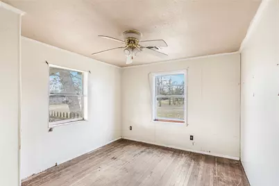 107 Leaning Oaks Street, Somerville, TX 77879 - Photo 9