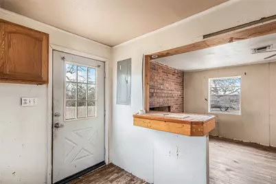 107 Leaning Oaks Street, Somerville, TX 77879 - Photo 7