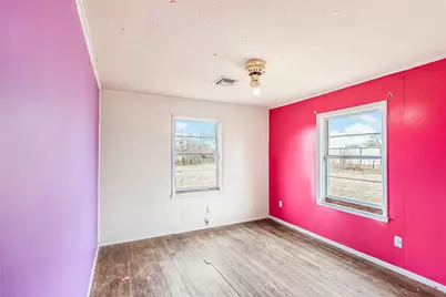 107 Leaning Oaks Street, Somerville, TX 77879 - Photo 11