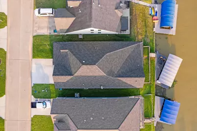 10737 S Lake Mist Lane, Willis, TX 77318 - Photo 31