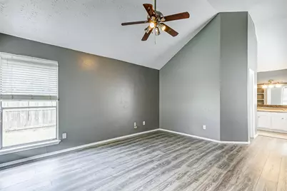 8410 Fawn Wind Court, Houston, TX 77040 - Photo 17