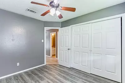 8410 Fawn Wind Court, Houston, TX 77040 - Photo 23
