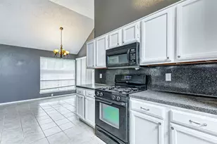 8410 Fawn Wind Ct, Houston, TX 77040 - Photo 15