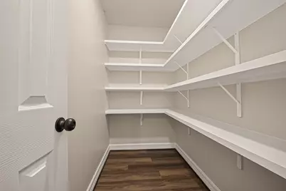 8755 Cowart Street, Houston, TX 77029 - Photo 23