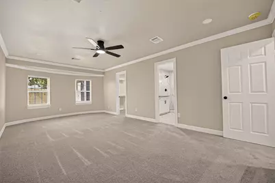 8755 Cowart Street, Houston, TX 77029 - Photo 11