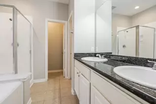 17243 Lafayette Hollow Ln, Humble, TX 77346 - Photo 11