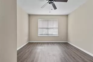 6703 Ashland Forest Dr, Houston, TX 77088 - Photo 9